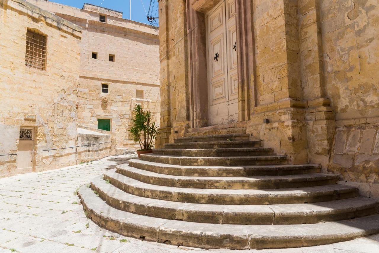 Vittoriosa' Seafront 2 Bed Highly Furnished Apartment Eksteriør bilde