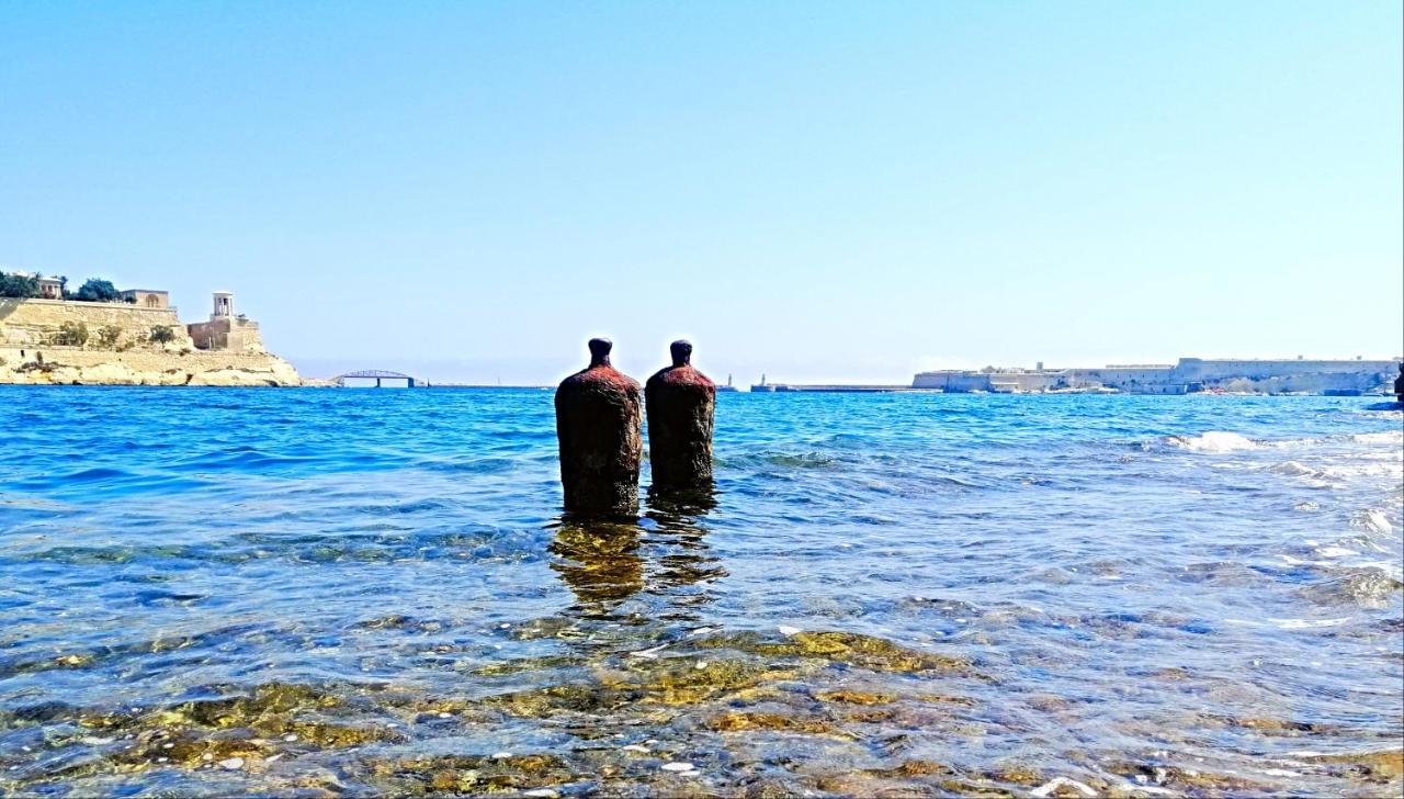 Vittoriosa' Seafront 2 Bed Highly Furnished Apartment Eksteriør bilde
